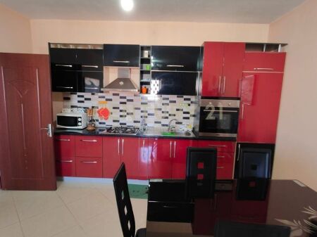Apartament 2+1+2 për shitje në Zonën e Astirit, Tiranë
