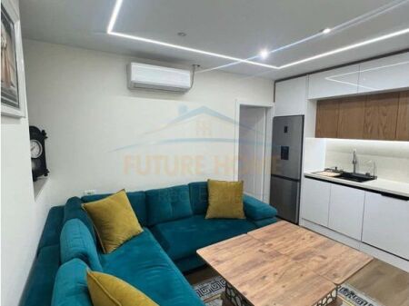 Qera, Apartament 2+1 + Verandë, Ish Fusha e Aviacionit, Tirane