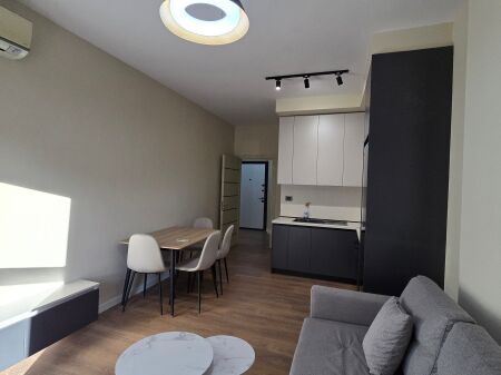 Shitet Apartament 1+1 Oxhaku,Kompleksi Colombo