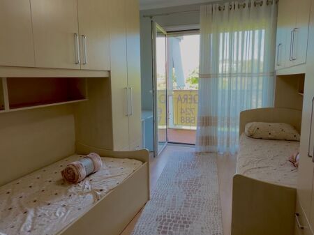 Apartament me qera 2+1 , kopshti botanik