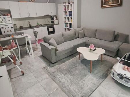  Shitet Apartament 2+1 – Fresk 