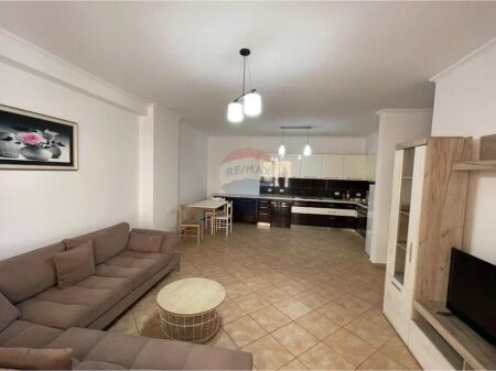 Apartament për shitje 2+1+depo, Astir