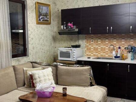 Apartament 1+1. 35000 leke.21 dhjetori