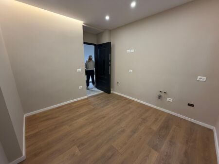 Business Premises for Rent Mine Peza