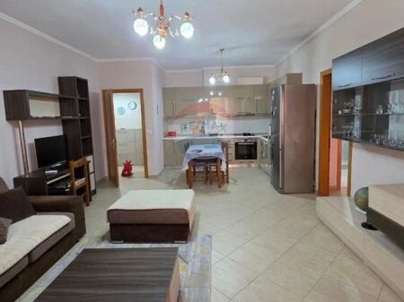 jepet me qira apartament 2+1, yzberisht ID: 530481001-1303
