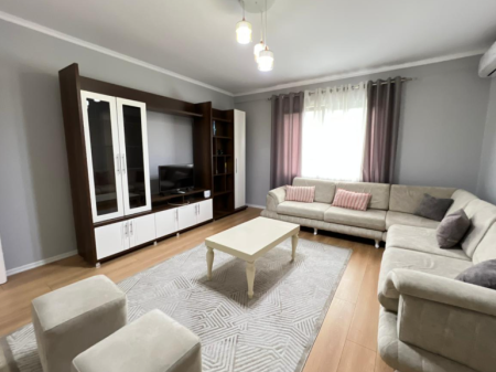  2+1 + Parking for rent – Botanical Garden