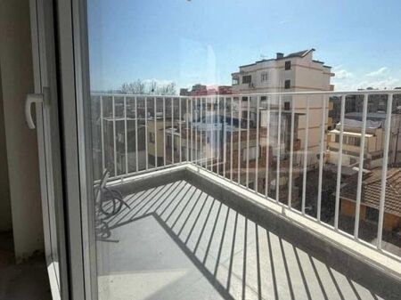 Shitet apartament 2+1 ne Xhamllik ID: 530191076-26