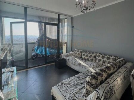 Shitet, Apartament 2+1+2, Fresk.