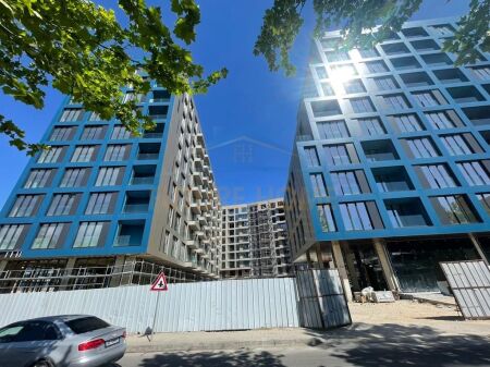 Shitet, Apartament 1+1, ''Golden Gate Residence'', Ali Demi.
