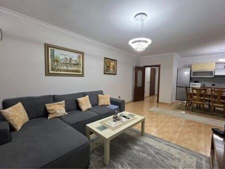 Apartament 2+1 per qira tek 21 Dhjetori