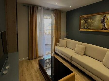 Rent, Apartment 1+1, Bllok, Tirana.