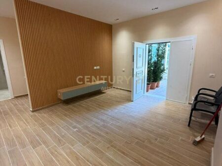 Appartamento 2+1 In Vendita a Shkembin e Kavajes, Durrës - 95.000€ | 79 m²
