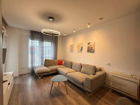 We rent a 2+1+2 apartment at the “Kontakt” Complex!