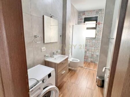 Apartment 1+1 in Shkëmbi i Kavajës, Durrës - For Sale 124,000€ | 58 m²