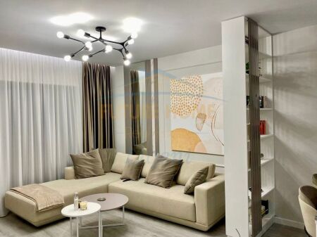 Qera, Apartament 2+1+Post Parkimi, Green City, Tiranë.