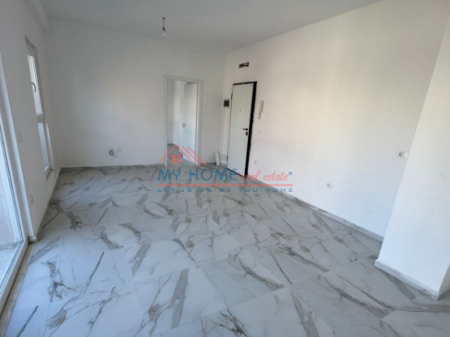 Ufficio in affitto in Via Dritan Hoxha Tirana