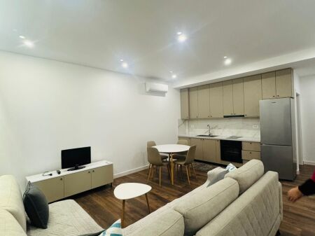 Apartament 1+1 me qeraRr.Mihal Grameno