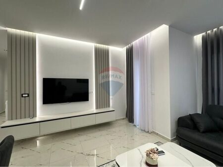 Apartament 2+1+2 me qira te Aura, Laprake