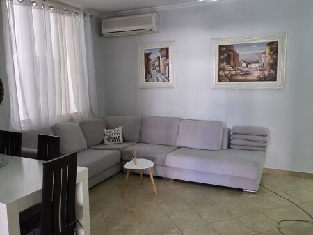 2+1,furnished at villa L 1,price 450 euro