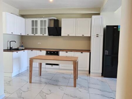 Apartament 3+1 me qera