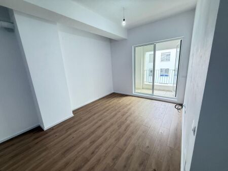  Shitet apartament 1+1  Ali Demi – Kompleksi Kaimi Çmimi: 108 Milion lekë