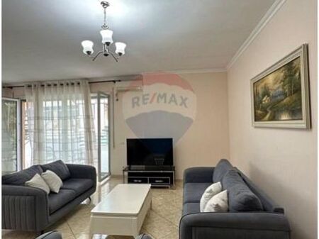 Apartament 3+1+2+Parkim me qera Kopshti Zoologjik