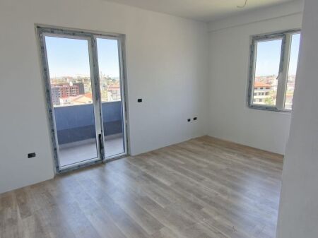  Appartamento 2+1 in vendita Shehu Construction, Paskuqan