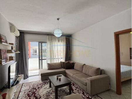 Qera, Apartament 1+1, Fresk