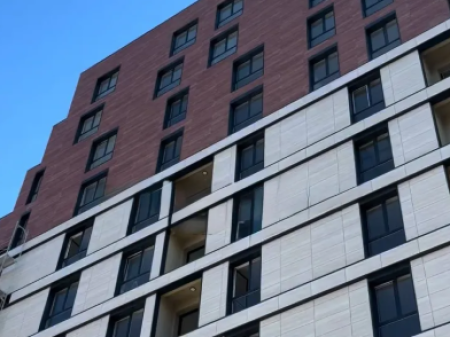 SHITET APARTAMENT 2+1 + VERANDË – Fusha e Aviacionit