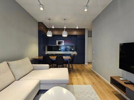 Apartament 1+1 me qira + parkim te Sima Com