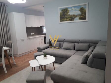JEPET APARTAMENT 2+1+2 ME QERA TEK ISH PARKU 80.000 LEKE
