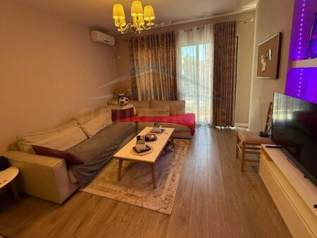 Qera, Apartament 2+1+2, Kompleksi Molla, Bulevardi Migjeni