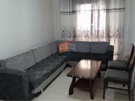 Apartament 2+1 per qira në Astir