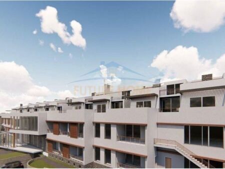 Shitet , Apartament 3+1+2 , Hekla Residence , Tirane .