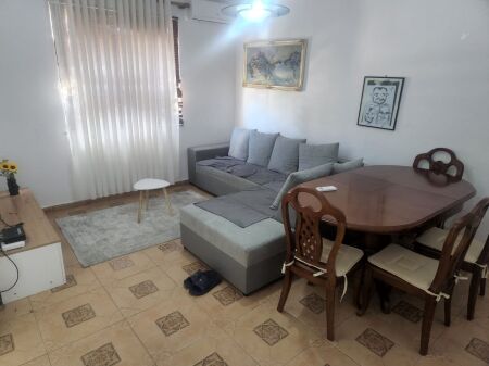 Apartament 1+1 per qera Ali Demi !