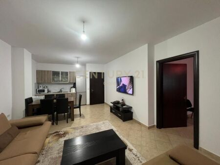 Shesim Apartament 1+1 në Astir!!
