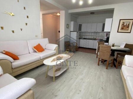 Apartament 2+1 me qira – Qendër Durrës