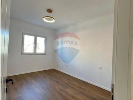 APARTMENT 2+1 FOR SALE NEAR BLV. ZOGU I(ID: 530261046-505)