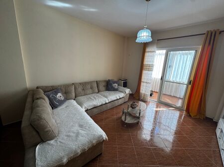 🏡 Apartament 1+1 për Shitje – Rrota e Kuqe, Plazh Durrës