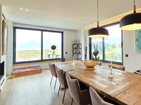 For Rent - Luxury villa near the Dry Lake ID: 530201001-816