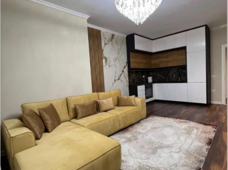  APPARTAMENTO IN AFFITTO 1+1+Veranda • Lusso