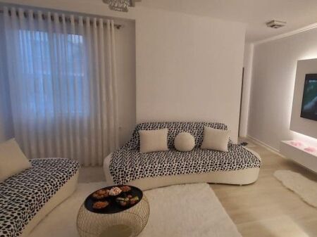 SHITET APARTAMENT 1+1 TE REZIDENCA "TRIPOD" !!