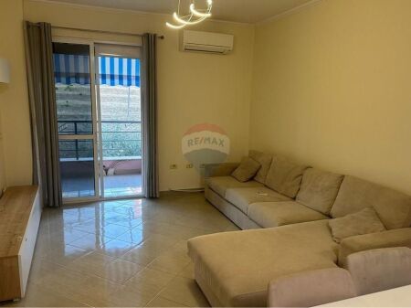 Apartament - Për Qira