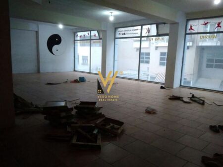 JEPET AMBIENT BIZNESI 150 M2 ME QIRA NE ASTIR 70.000 LEKE