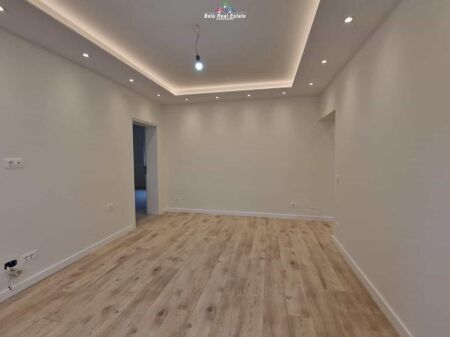 Ufficio in Affitto 3+1 in Centro (ID BZ2941) Tirana