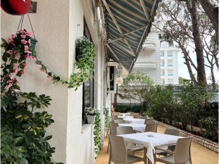 BAR -RISTORANTE IN VENDITA, SECONDA LINEA COSTIERA SUL MONTE ROBI!