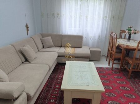 Affitto, Appartamento 2+1, Kombinat, 40.000 Lek/Mese