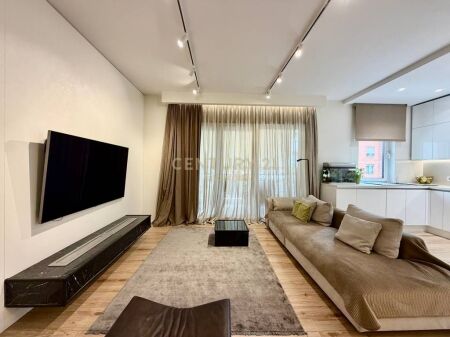 Apartament 3+1+2 per shitje te Kompleksi Delijorgji