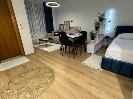 🏖️ MONOLOCALE INVESTITO IN VENDITA – Golem