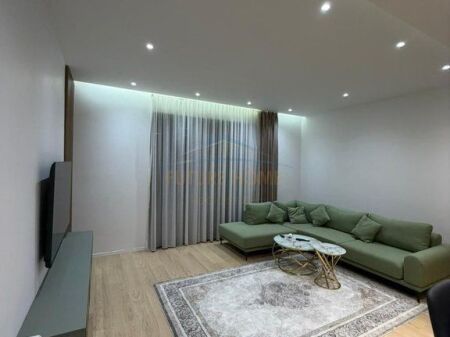 Shitet Apartament 2+1+2+Post Parkimi, Kompleksi Delijorgji